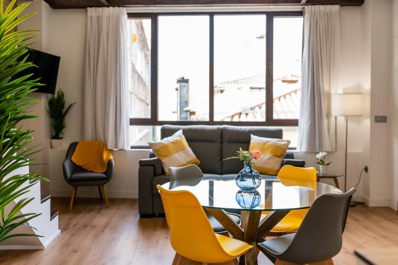 Wekey Homes Granada, Mesones Central Suites Екстер'єр фото