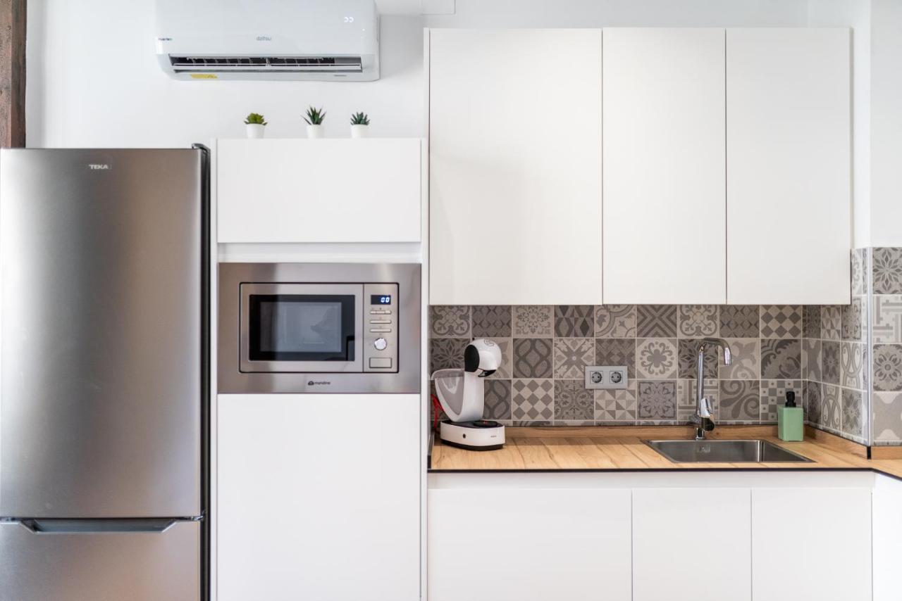 Wekey Homes Granada, Mesones Central Suites Екстер'єр фото