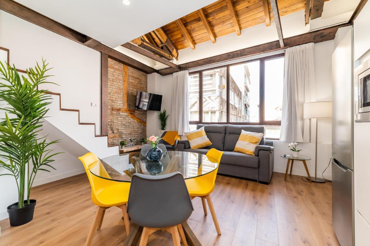 Wekey Homes Granada, Mesones Central Suites Екстер'єр фото