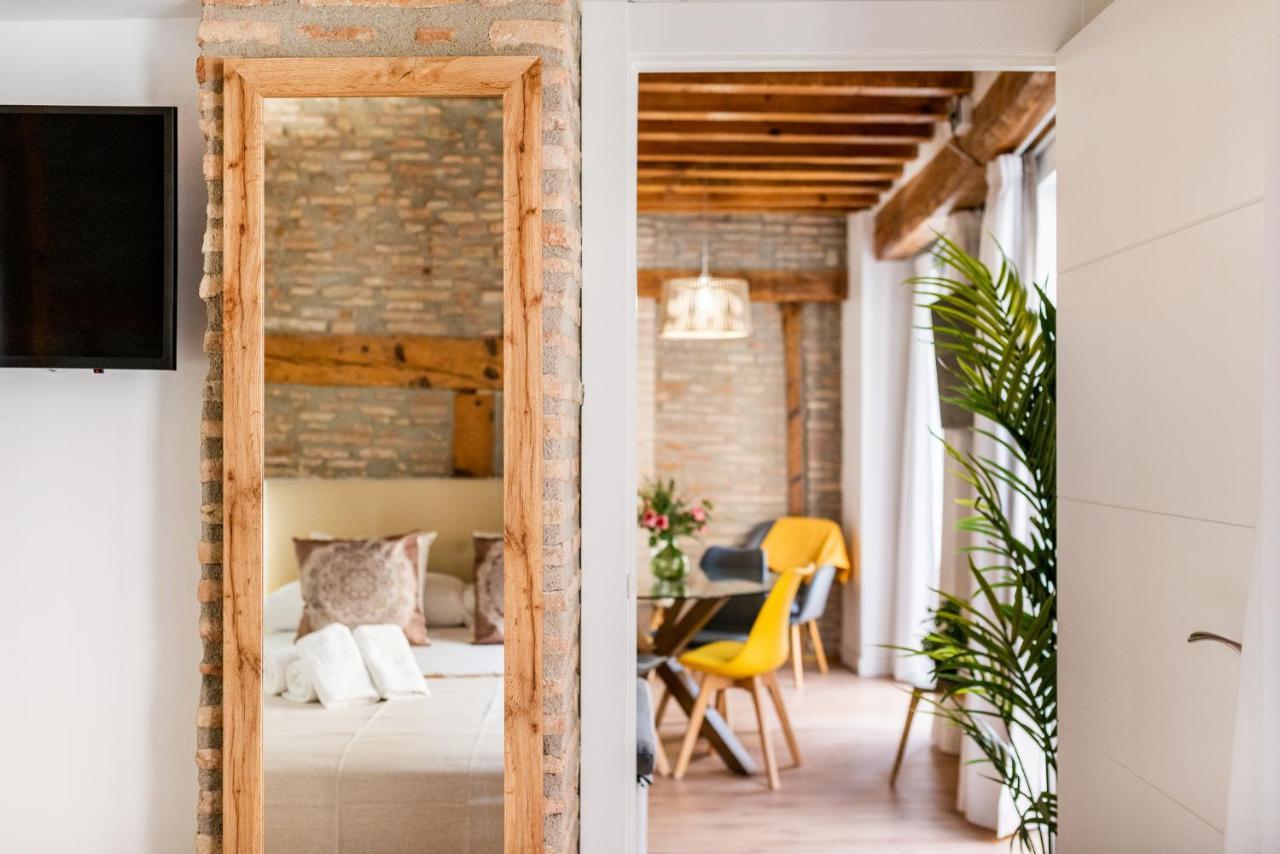 Wekey Homes Granada, Mesones Central Suites Екстер'єр фото