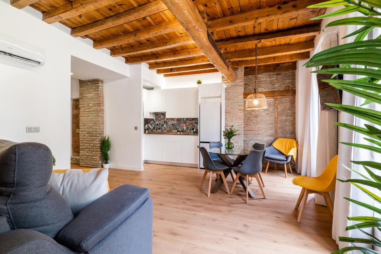 Wekey Homes Granada, Mesones Central Suites Екстер'єр фото